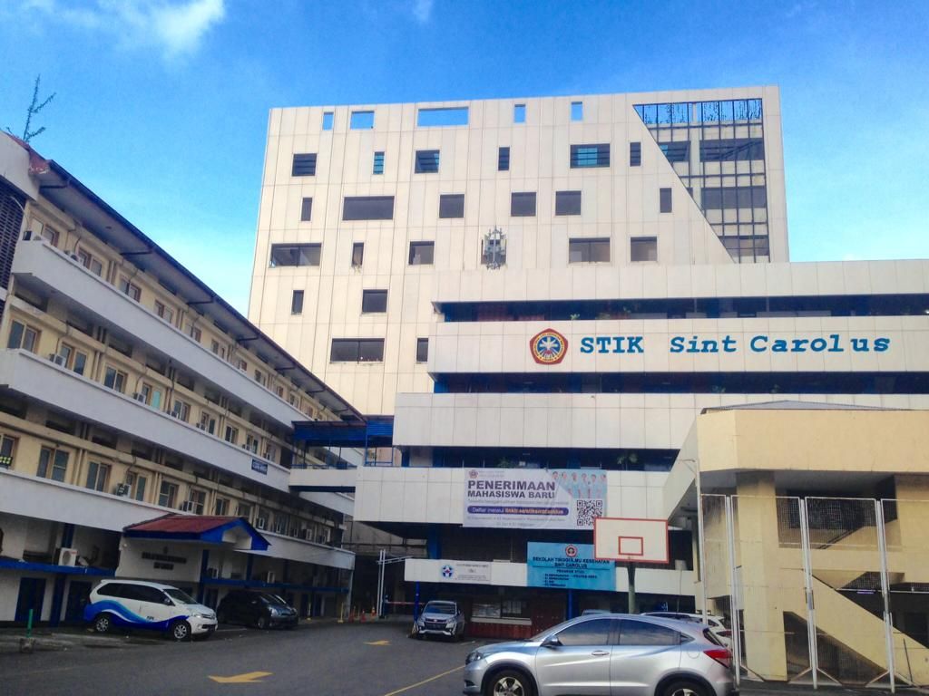 Dosen STIK Sint Carolus